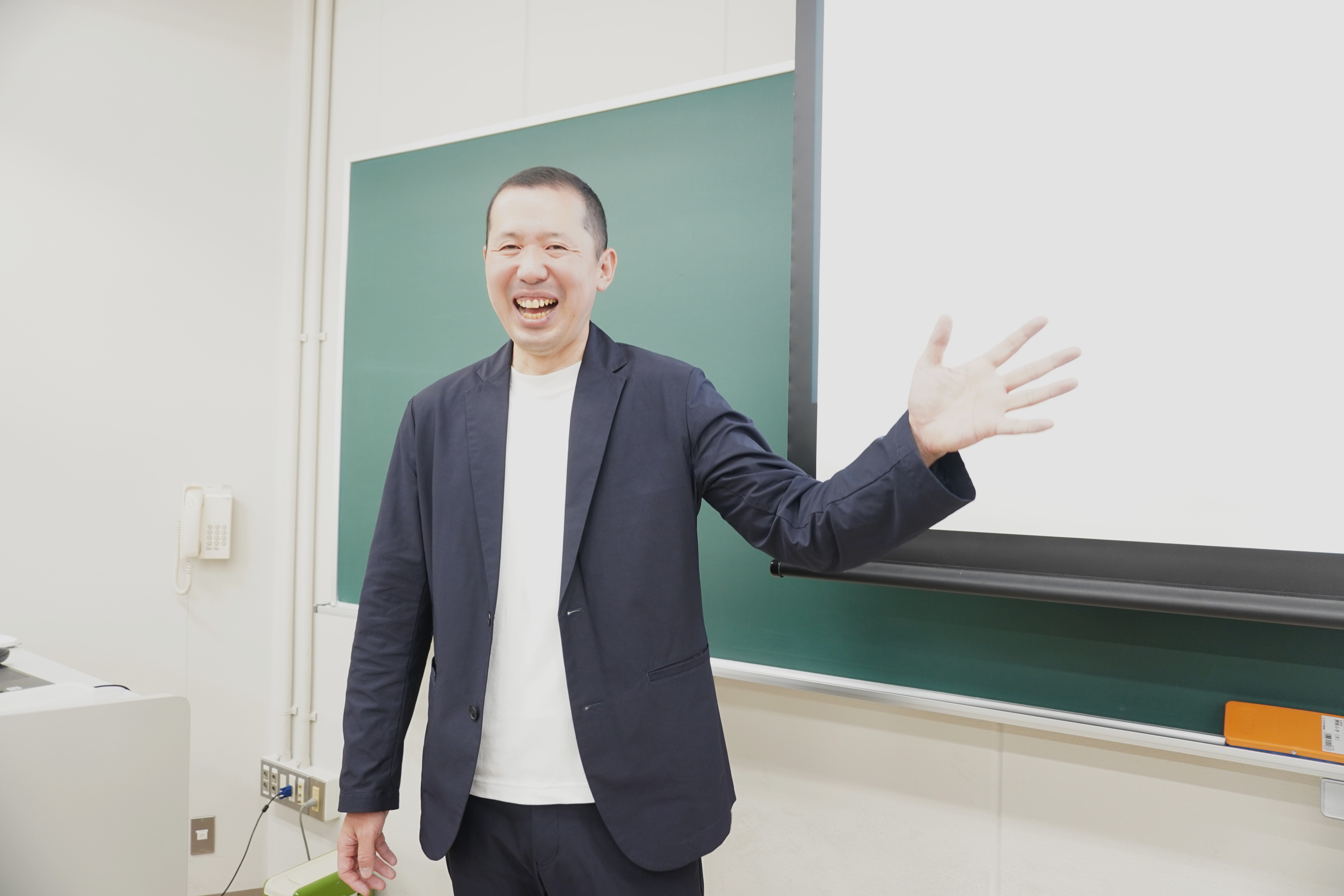 泉 建史氏（フィジカルトレーナー）
