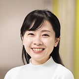 信江 彩加教授