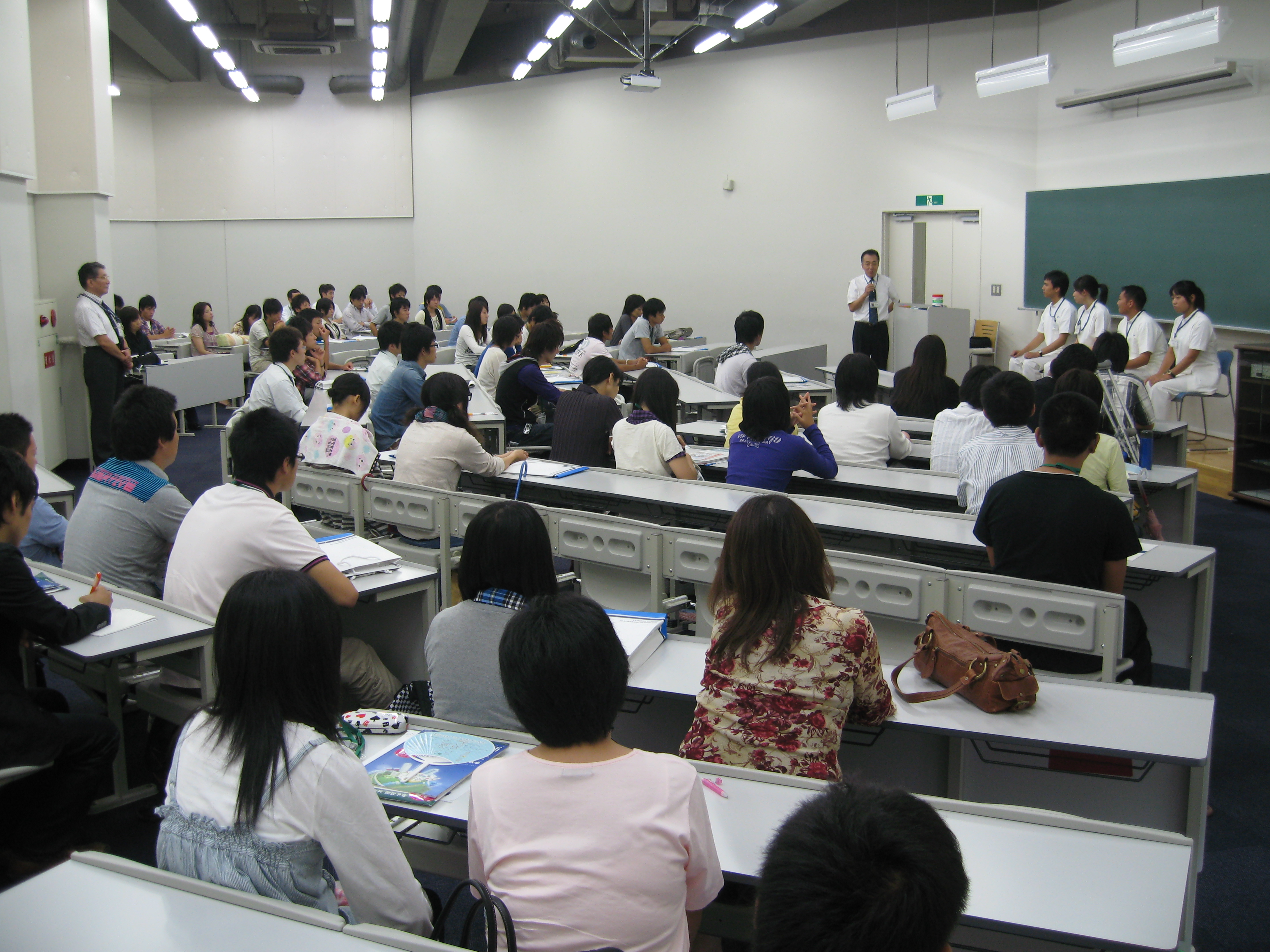 自分の未来をシュミレーション！ 先輩在学生による　「夢と決意」