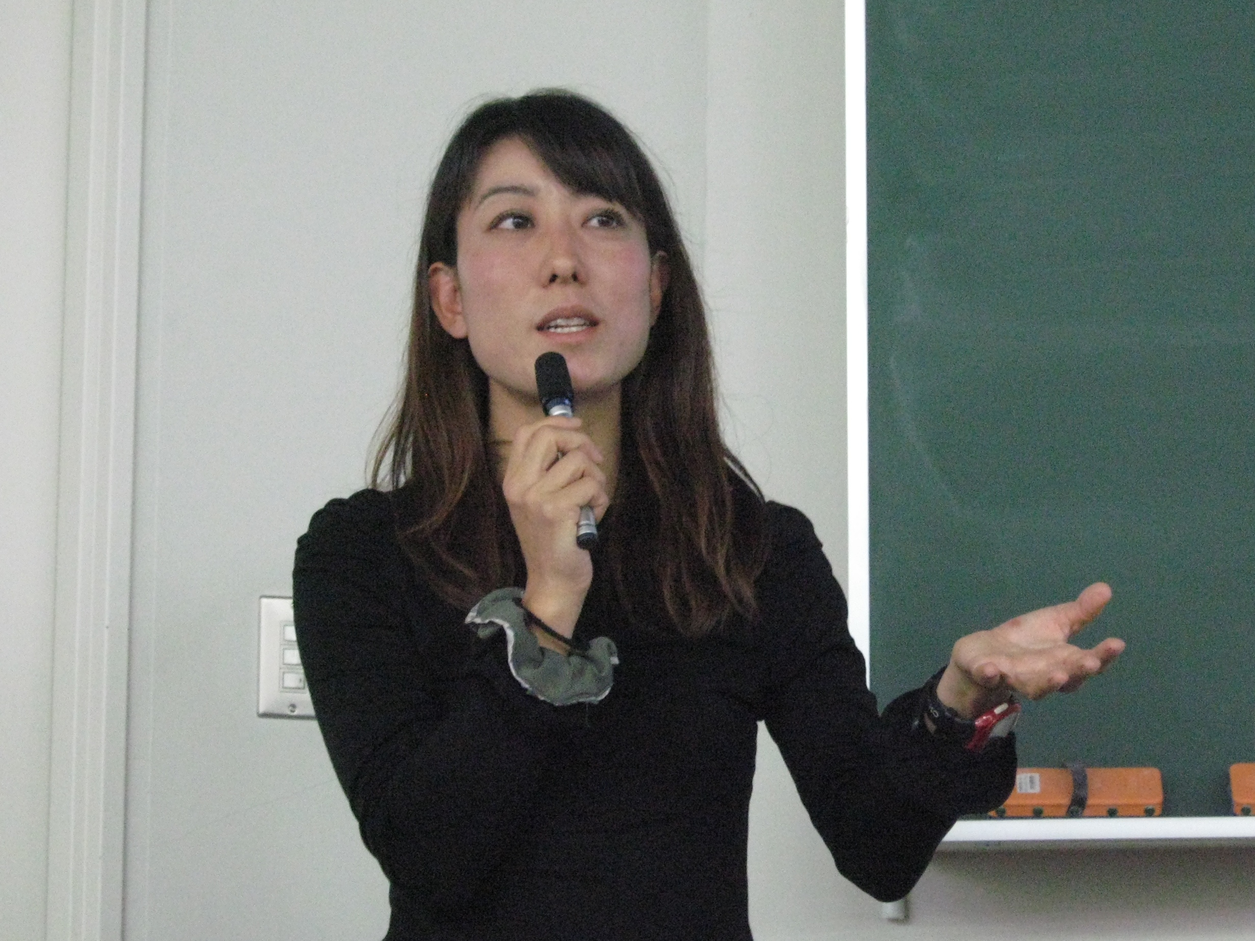 看護学科特別トークイベント フライトナース川谷陽子さん