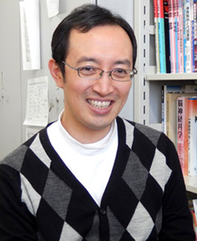 前田 薫 准教授