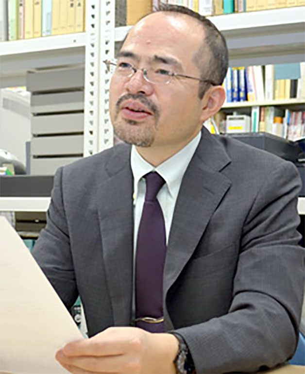 山下 仁 教授
